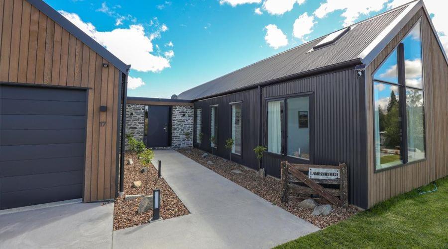 The Landsborough Tekapo Villa Lake Tekapo Exterior foto